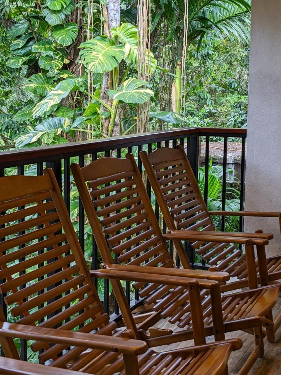 Old Bridge Riverside Hotel Kitulgala Exterior foto
